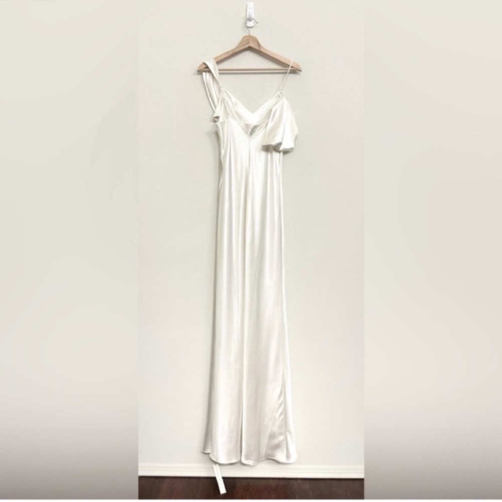 NWT Reformation Ronda One ShoulderAsymmetrical Neckline Silk Dress Ivory Sz 8 - Picture 6 of 16